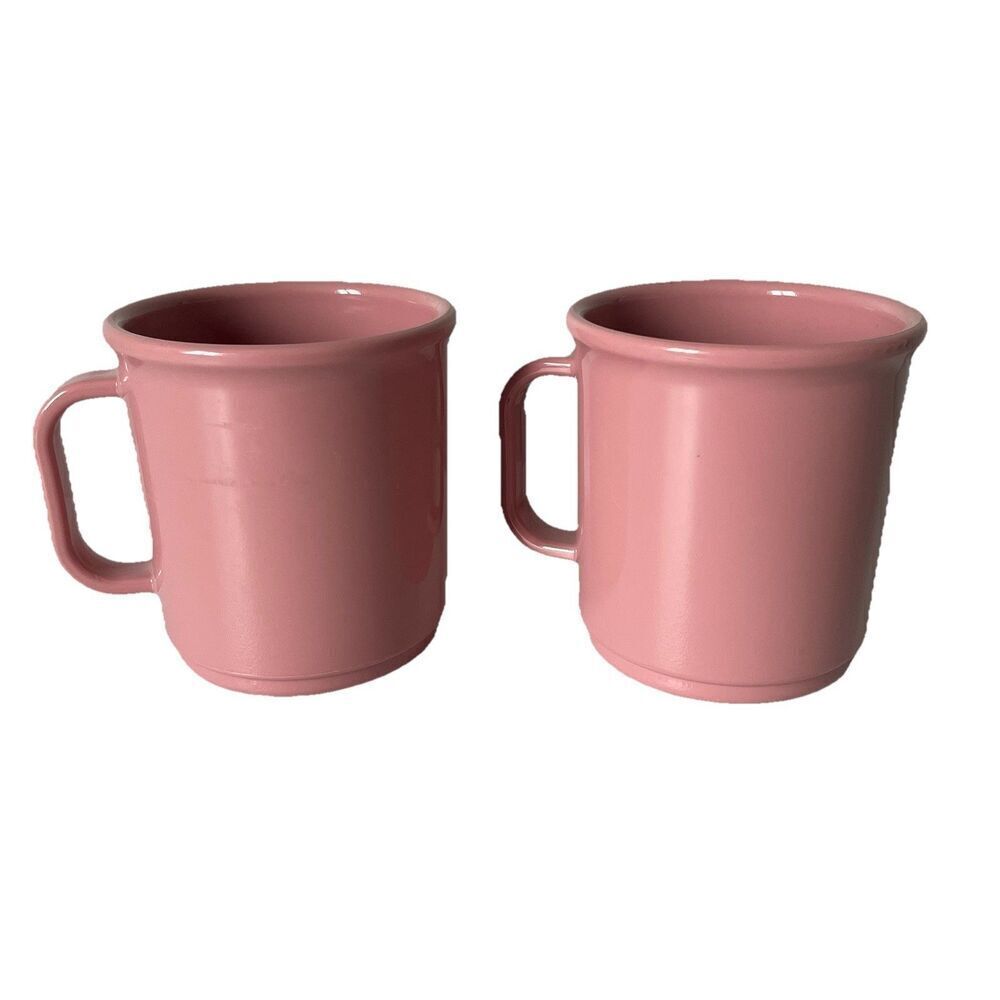 Vintage Rubbermaid Pink Mauve 10 oz Melamine Coffee Tea Drink Mugs Cups Set of 2